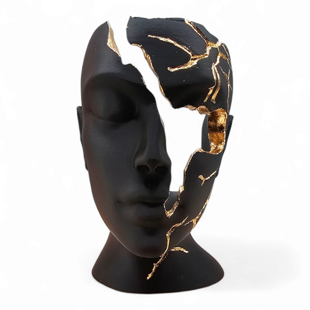 Luxury Layerzz – Broken Face - Gold Edition - kunstbeeld - 3 maten