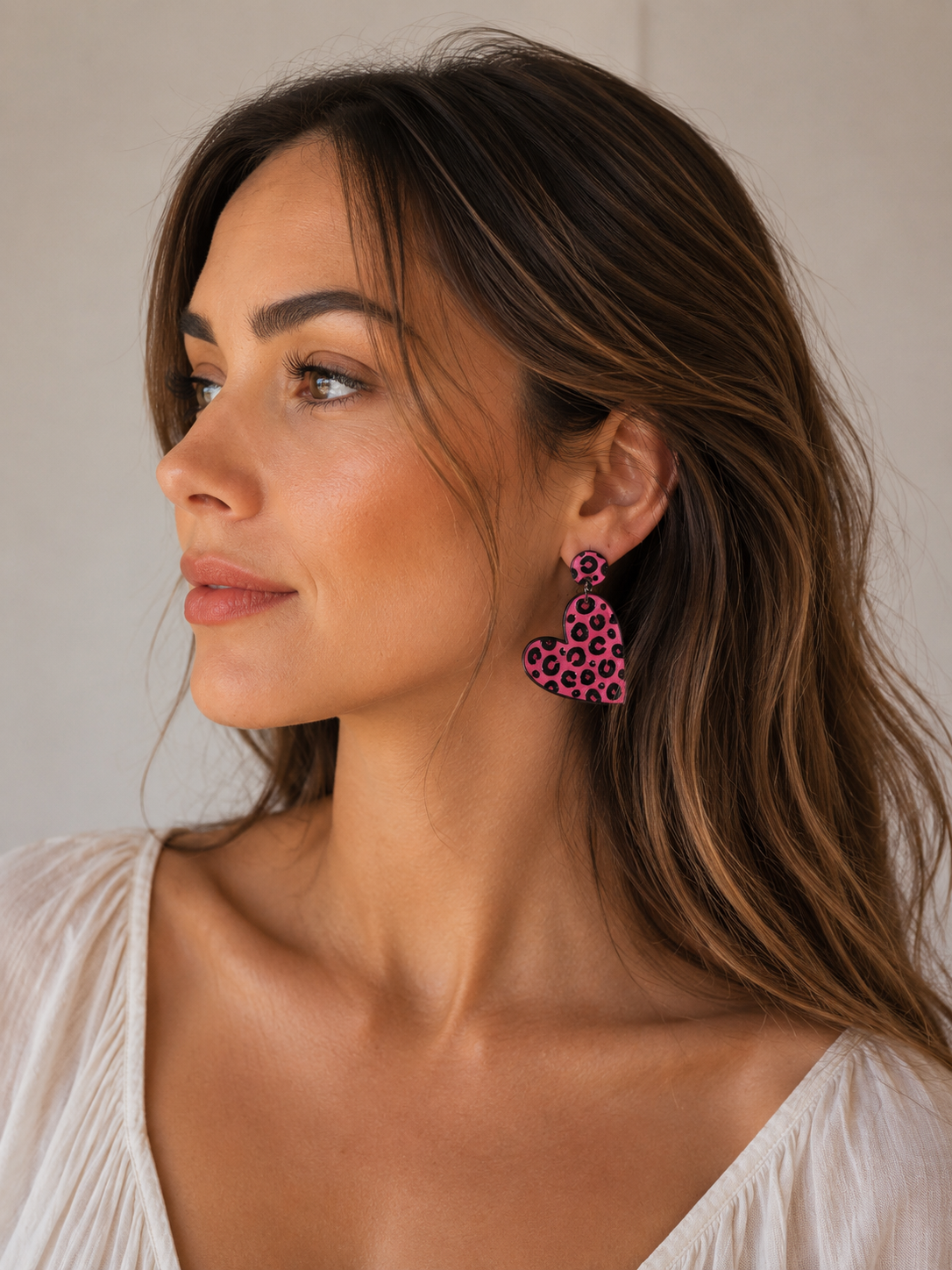 Pink Leopard Oorbellen – 3D Geprinte Statement Oorbellen met Luipaardprint